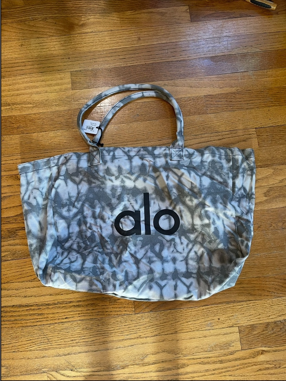 ALO Yoga Gray Tie-Dye Canvas Tote